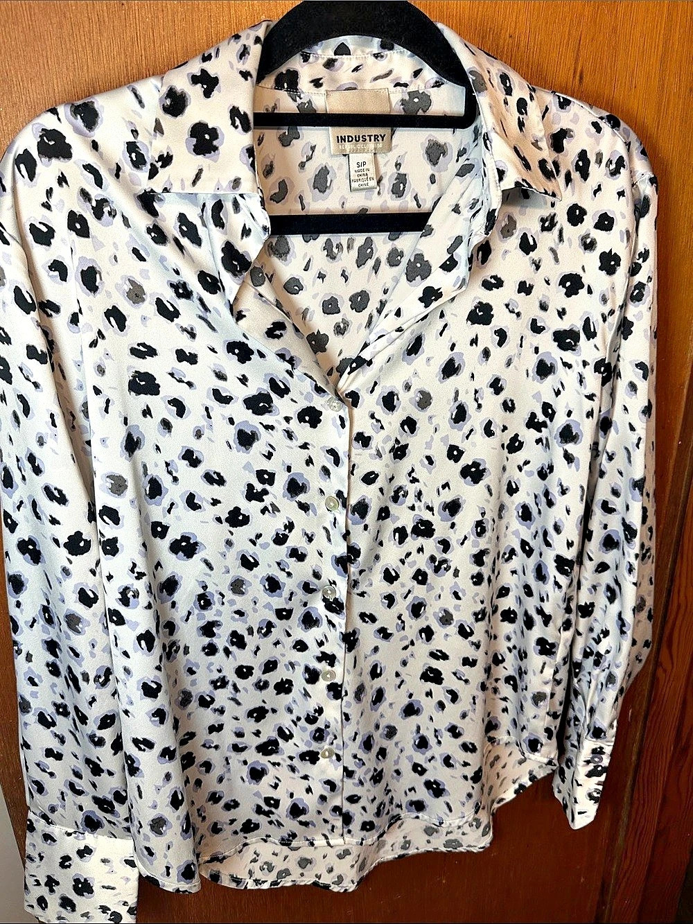 Leopard Print Button Down Shirt Size Small - Industry